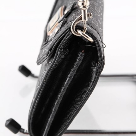 GUESA Marciano Britton Mini Black Patent Leather Cross Body Bag Purse - Picture 7 of 7